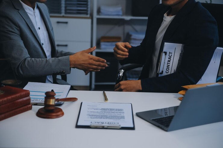 Discover top employment lawyers in Kenya at F.M. Muteti & Company Advocates. Trusted expertise in labor relations, workplace disputes, and compliance. Book a quick online appointment now.